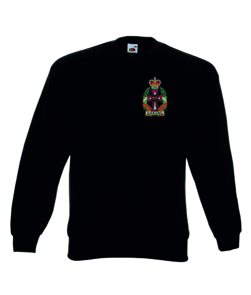 Nursing best sale queen clothing